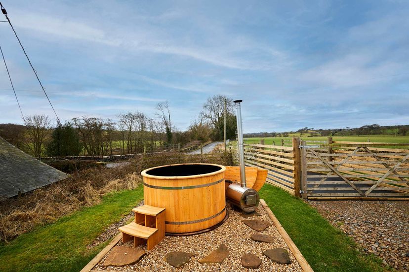 House in United Kingdom, Kingwater
