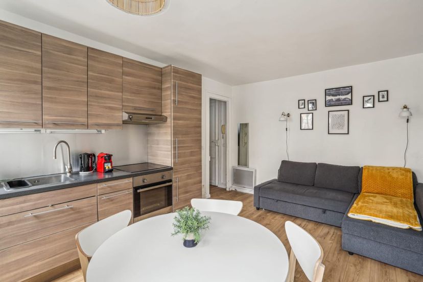 Apartment in France, Grenelle