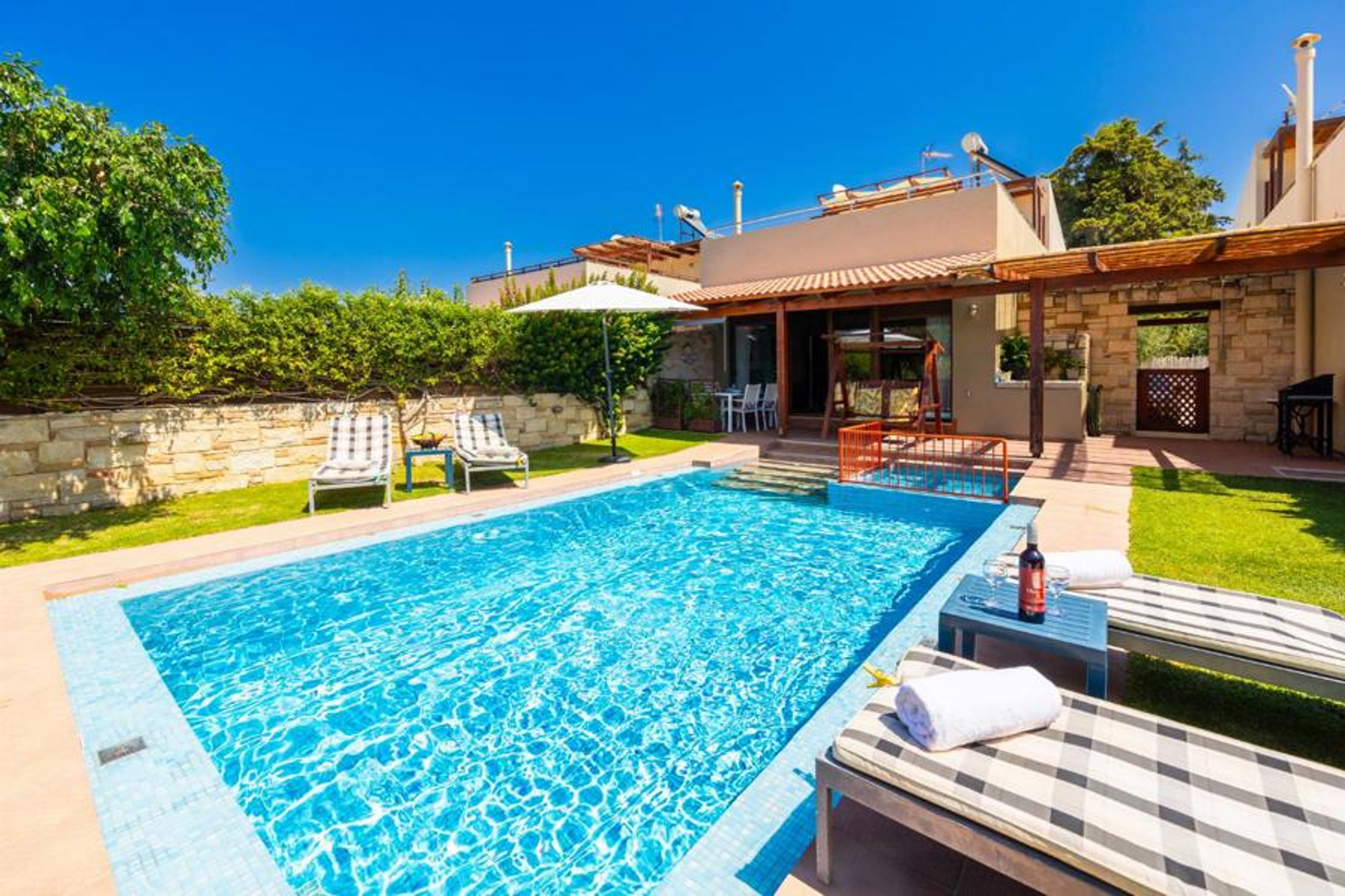 Beautiful villa with private pool and terrace