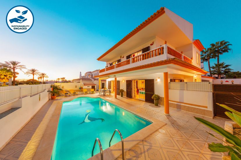 Villa in Portugal, Galé