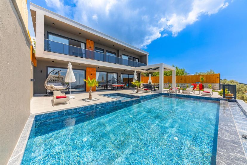 Villa in Turkey, Uzumlu