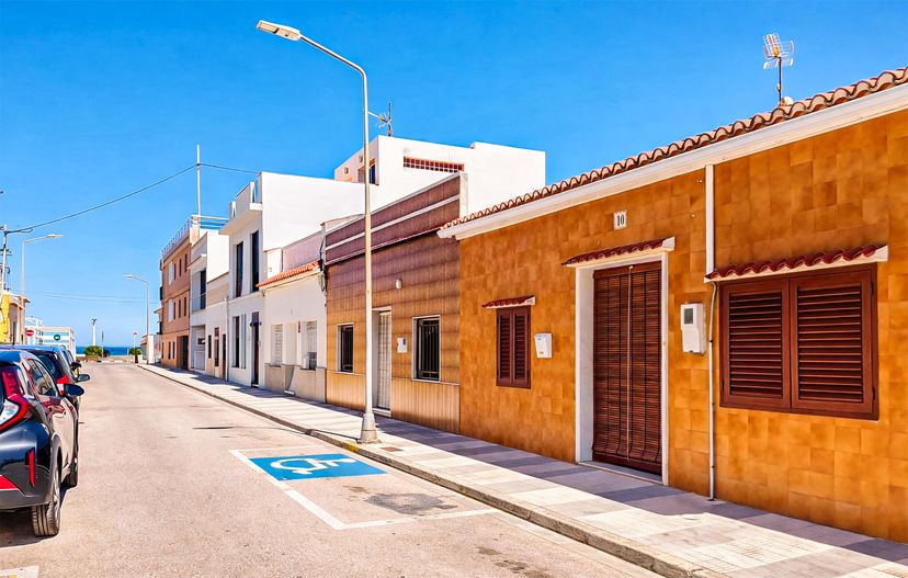 Villa in Playa Oliva, Spain