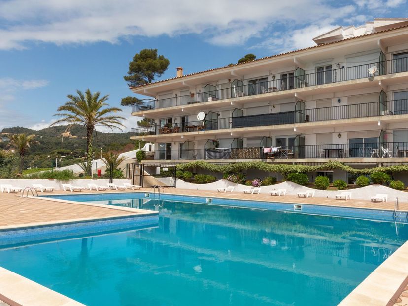 Apartment in Cala Llevado, Spain