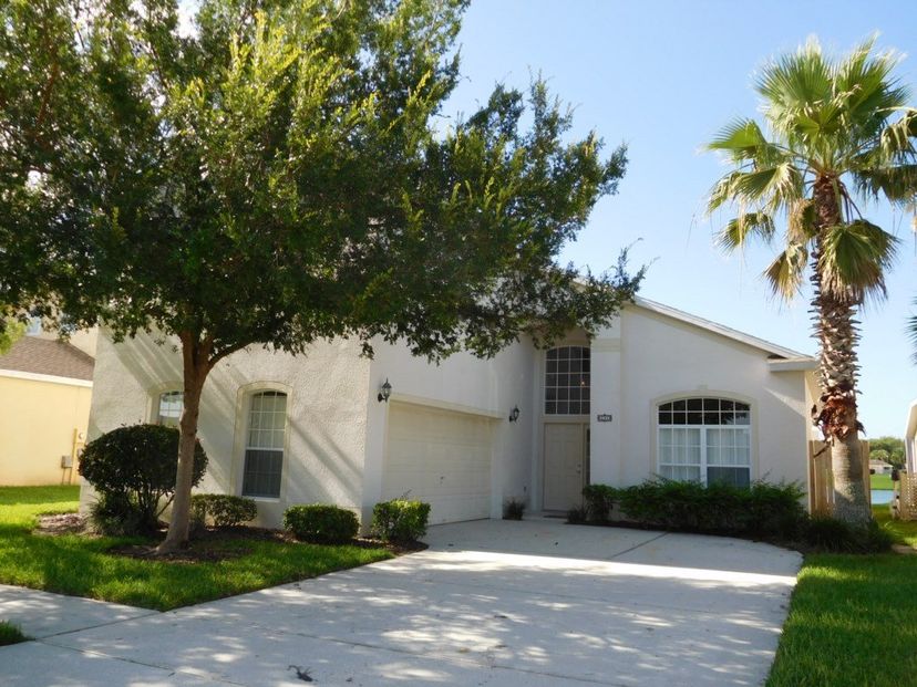 Villa in Hampton Lakes, Florida