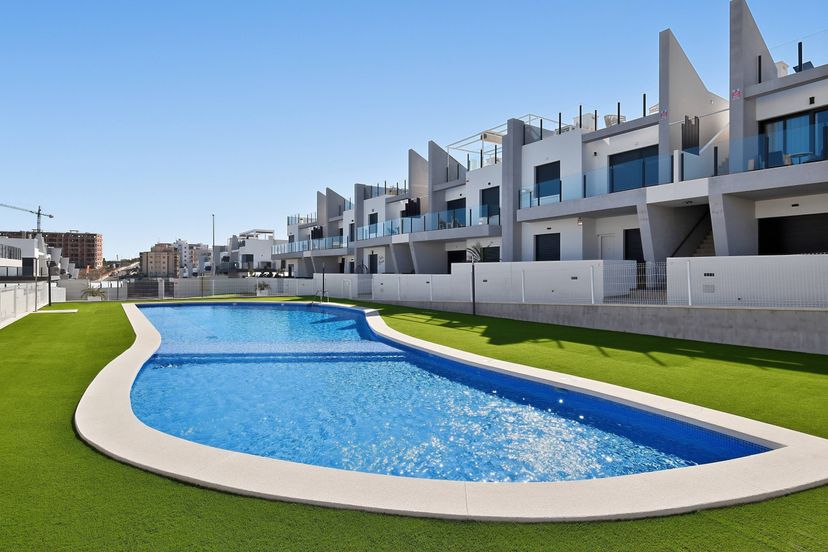 Apartment in San Miguel de Salinas, Spain