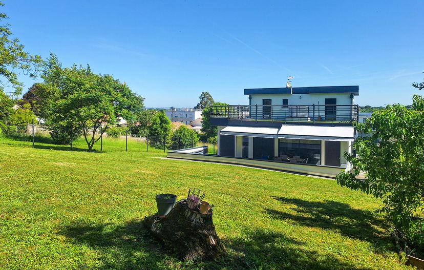 Villa in Sud, France