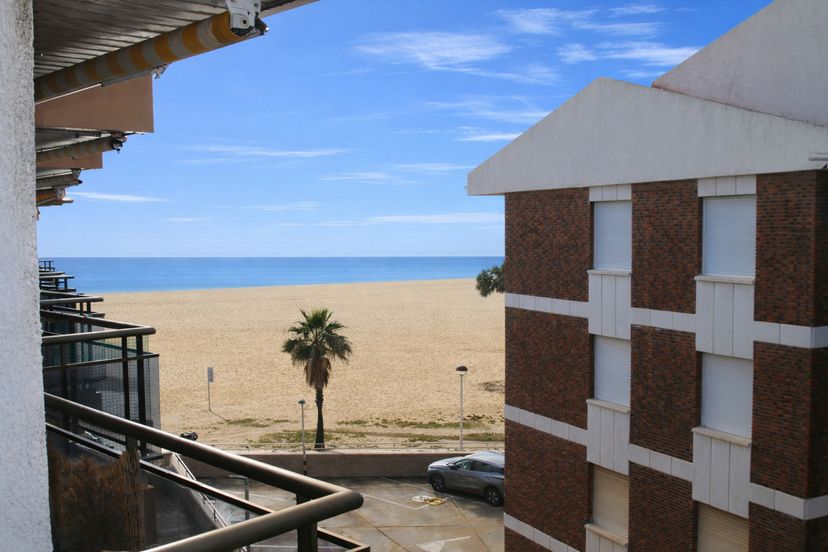 Apartment in Cambrils Badia, Spain