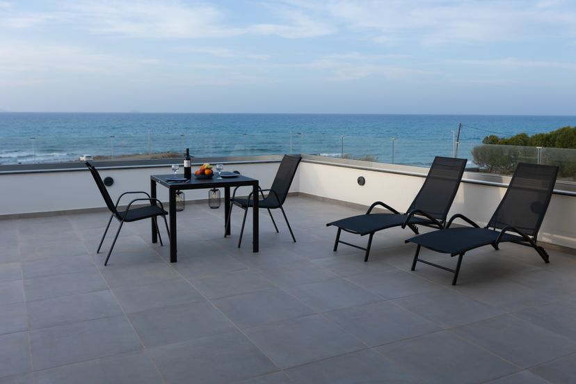 Duplex apartment in Greece, Gournes