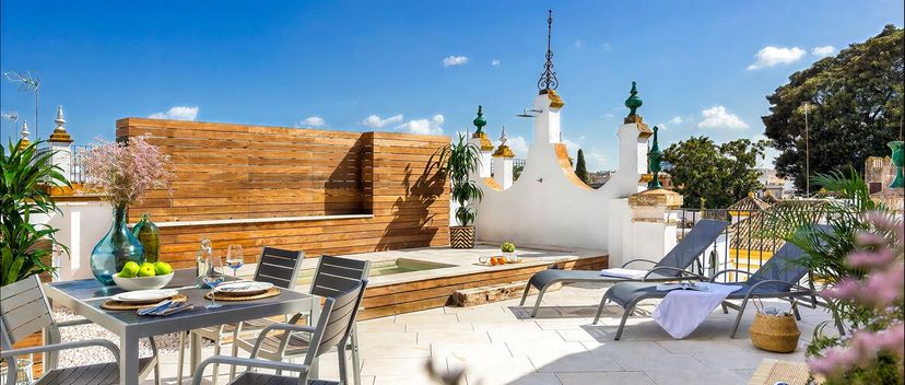 Town house in Spain, Santa Cruz