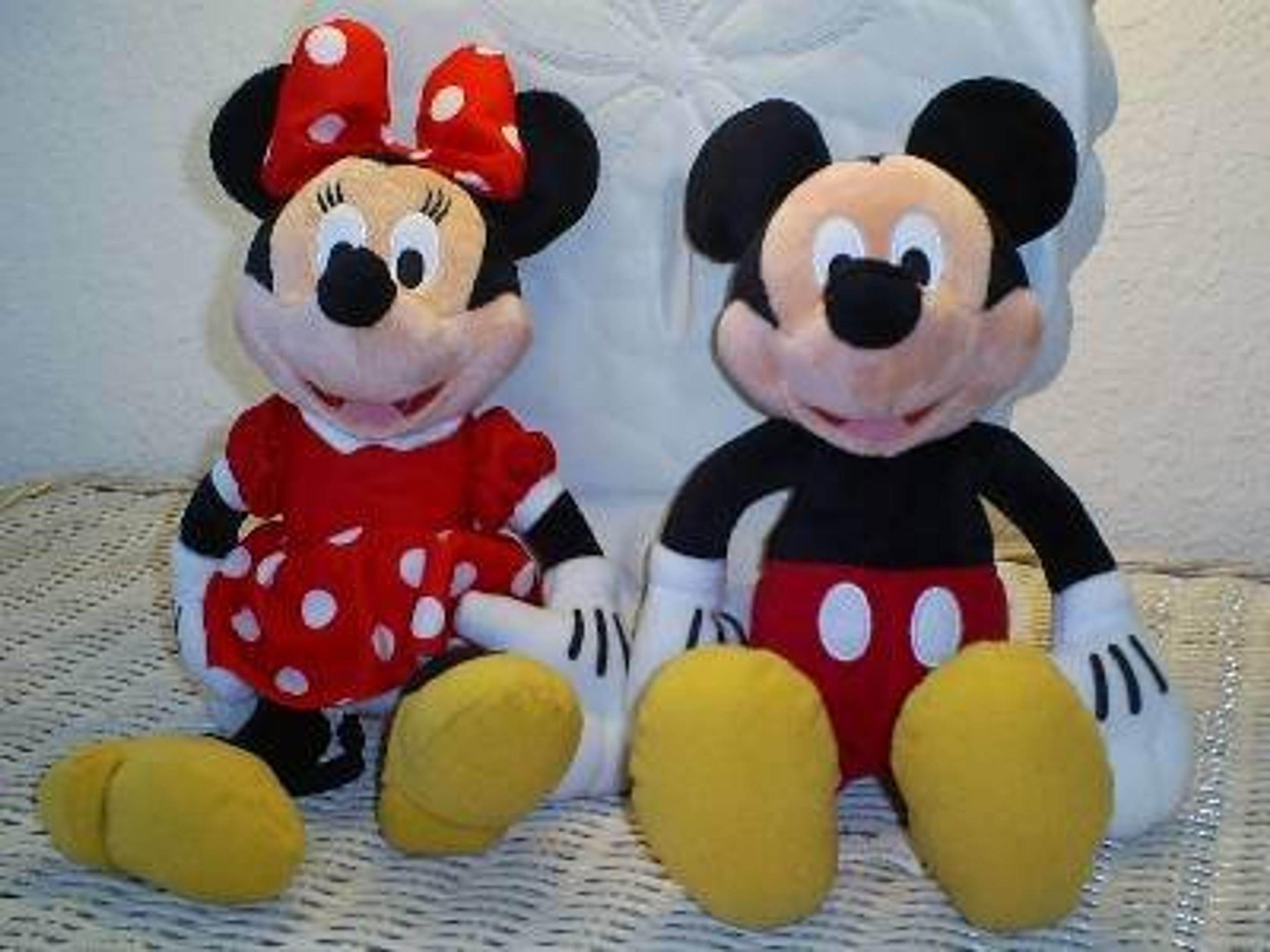 Come and stay with minnie and me !