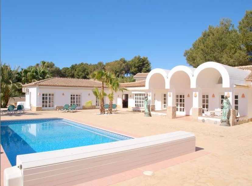 Villa in Tosalet, Spain