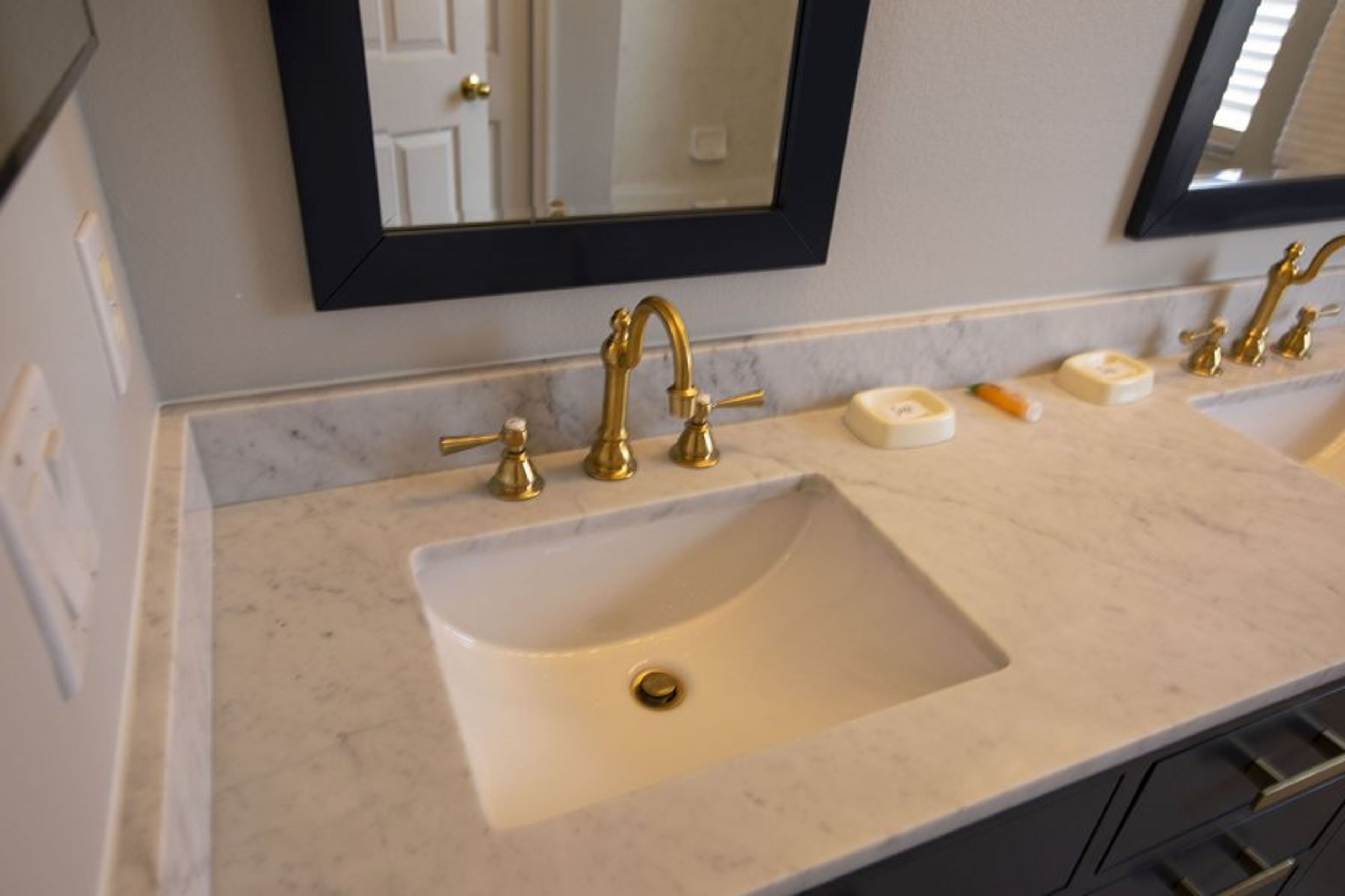 High quality bathroom fixtures