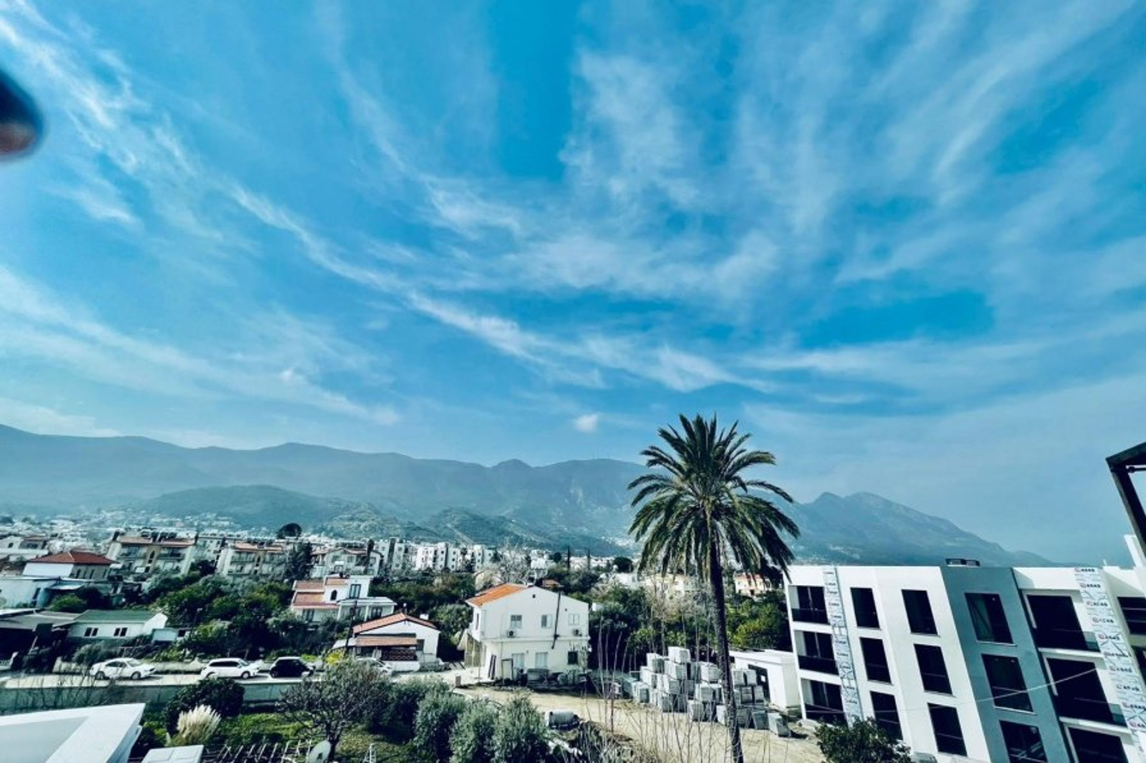 Rooftop Mountain Views