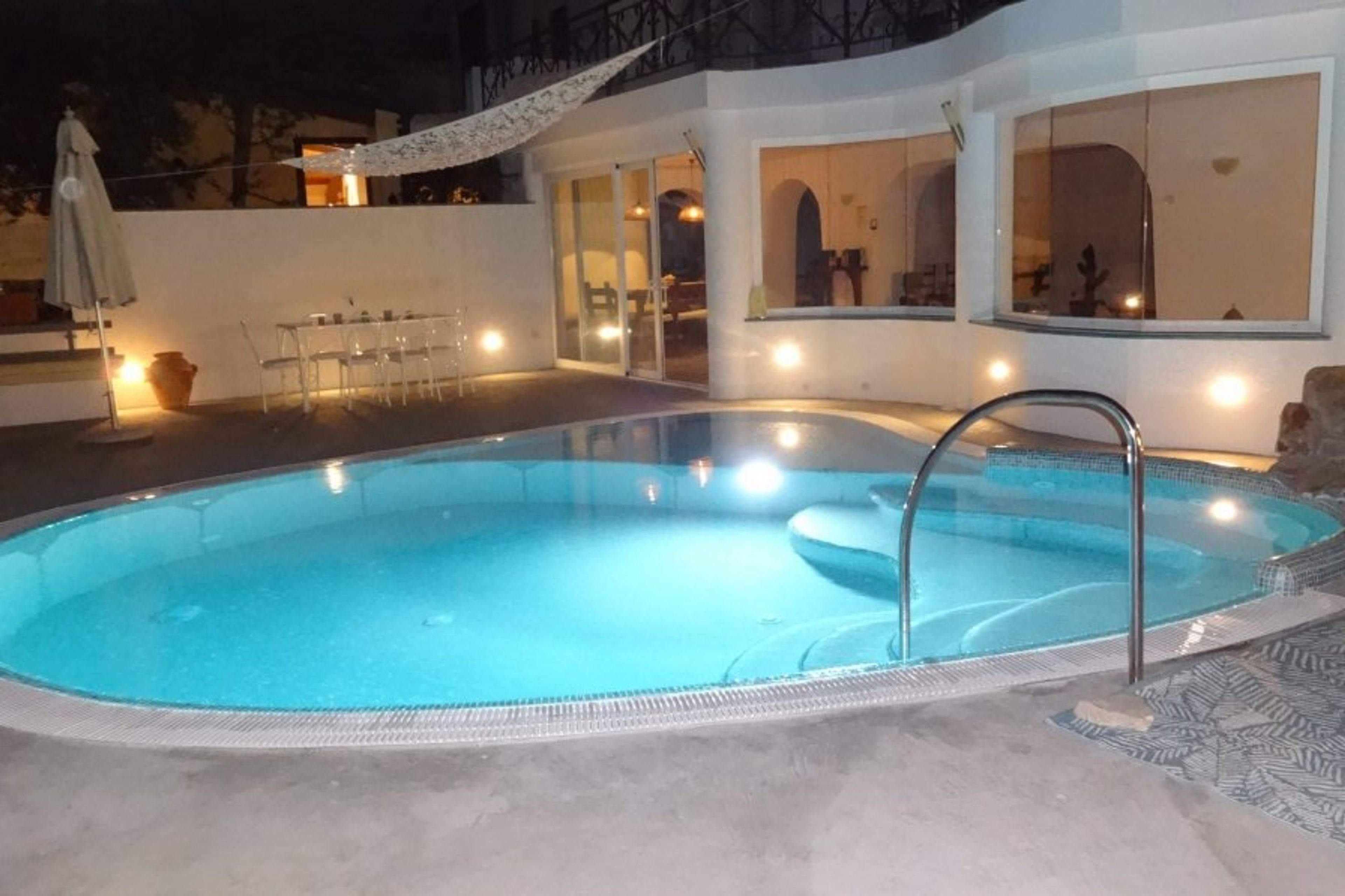 Outside terrace and pool at villa carlotta in torca massa lubrense