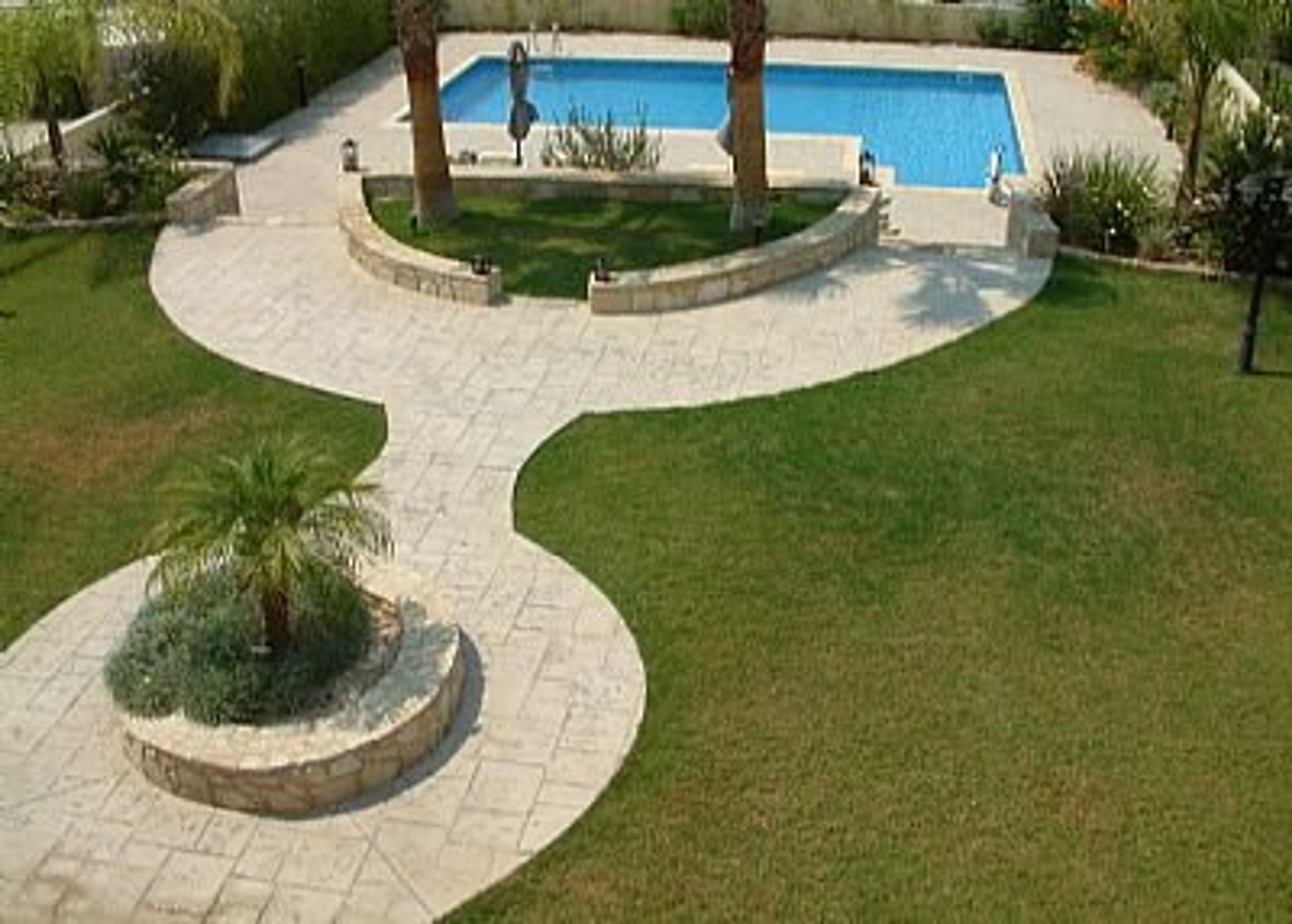 Large private garden