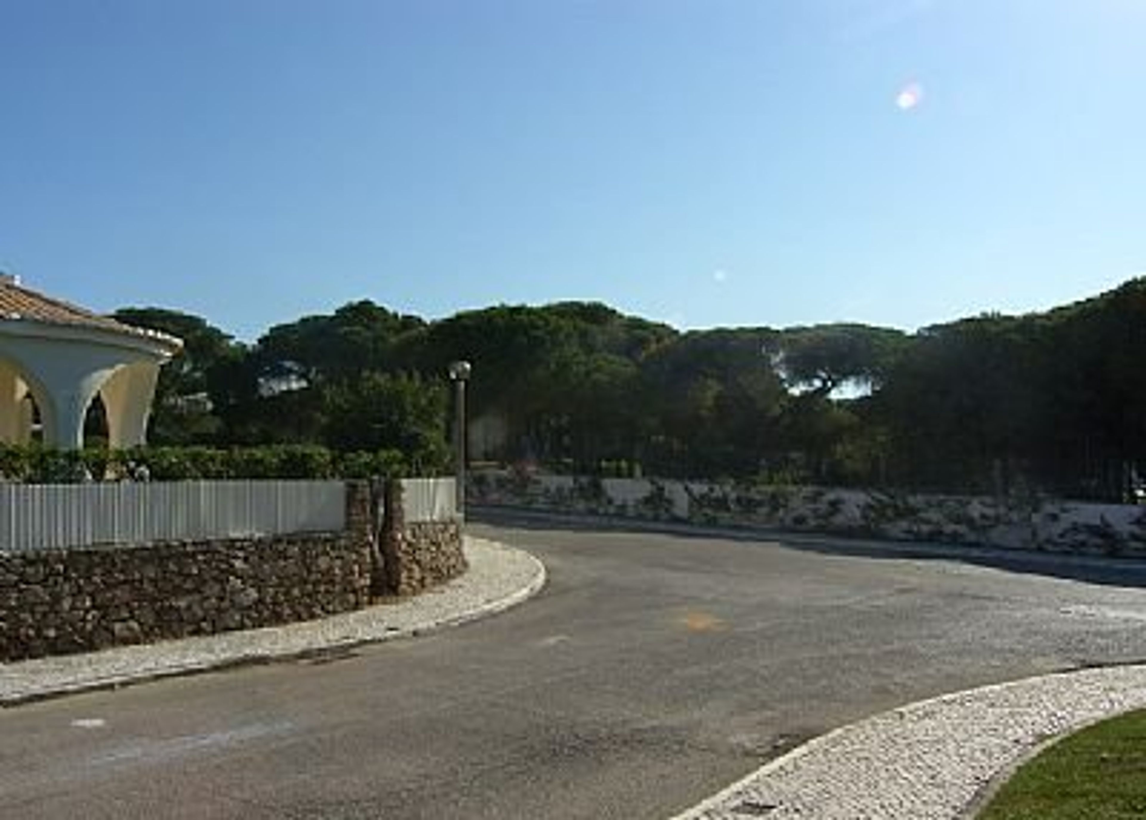 Road that Villa Pinecliffs is located on,