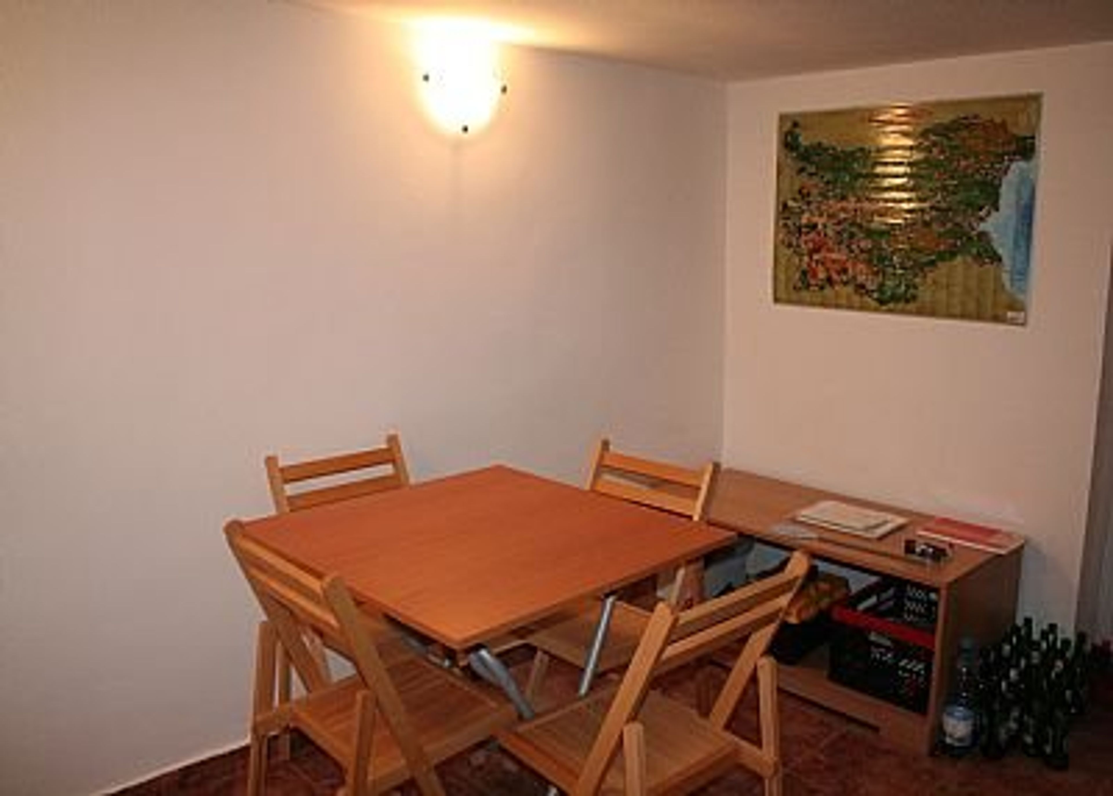 dining area in kitchen