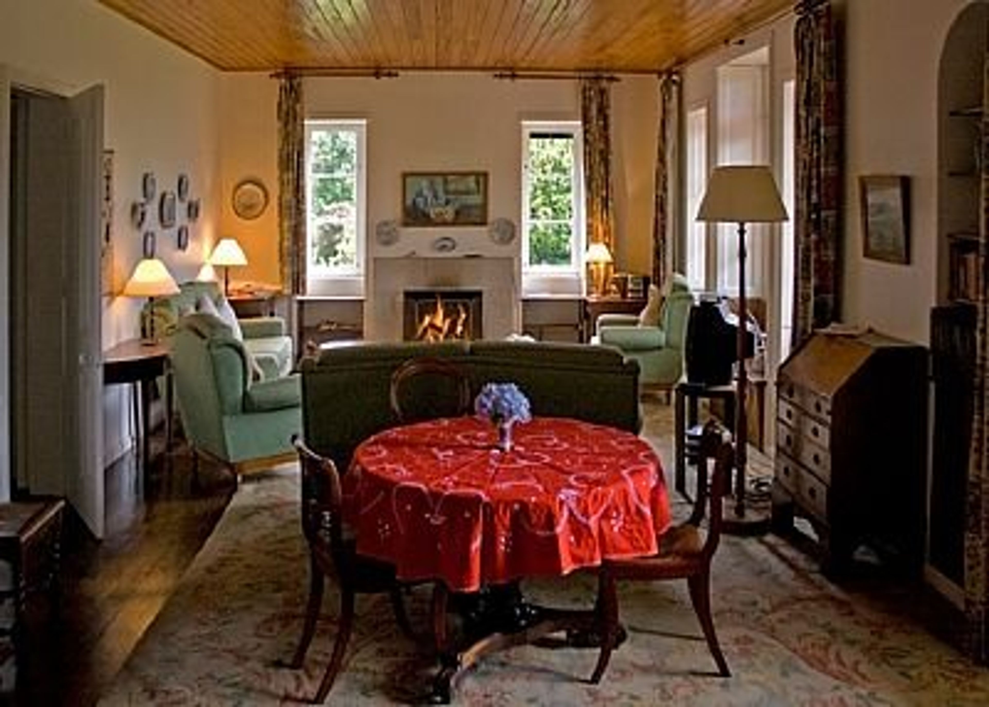 Fireplace and wonderful mountain views