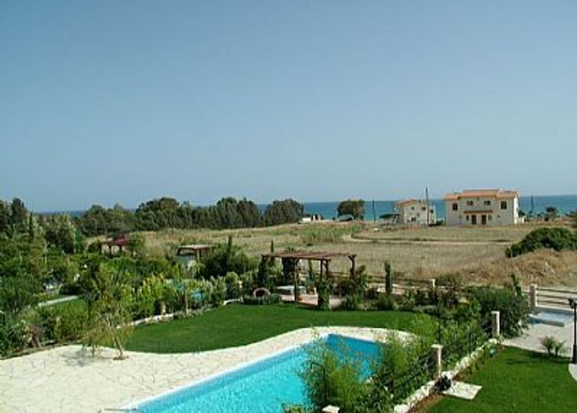 Villa in Pissouri, Cyprus: 1