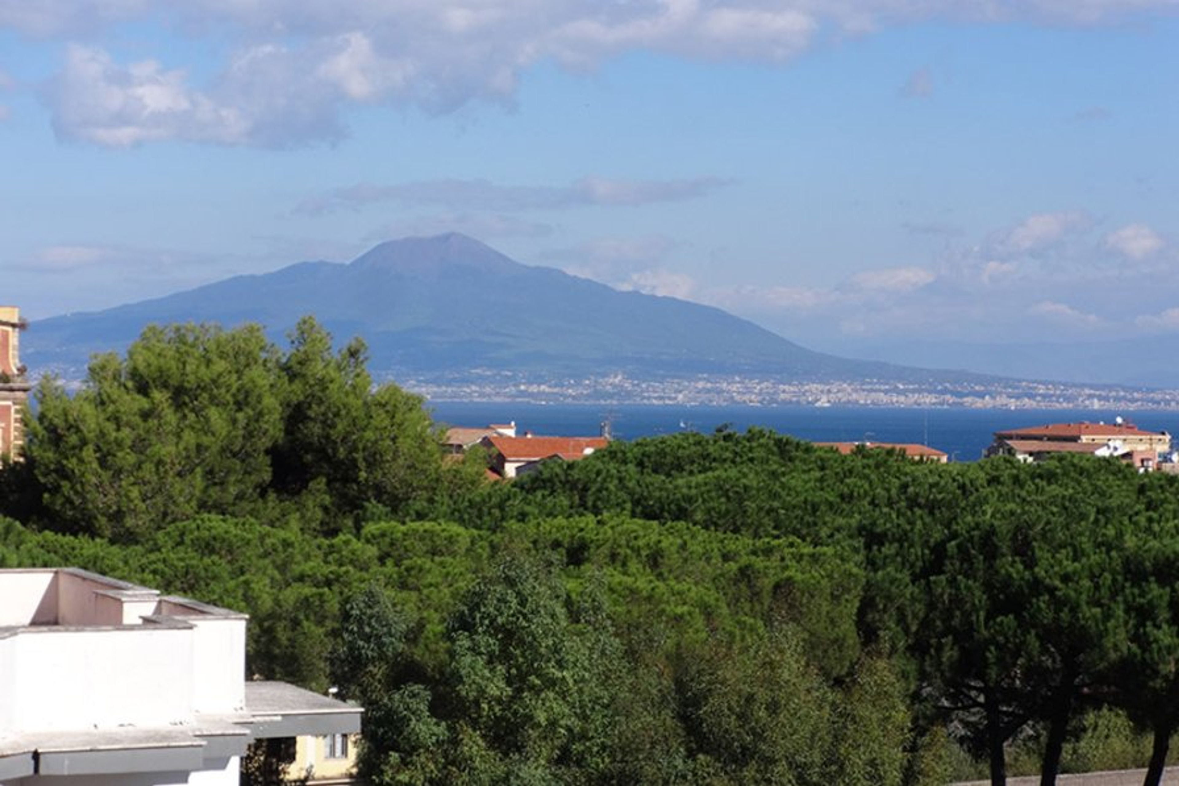 Vesuvius Mount view from terrace at casa sorrento begius holidays up