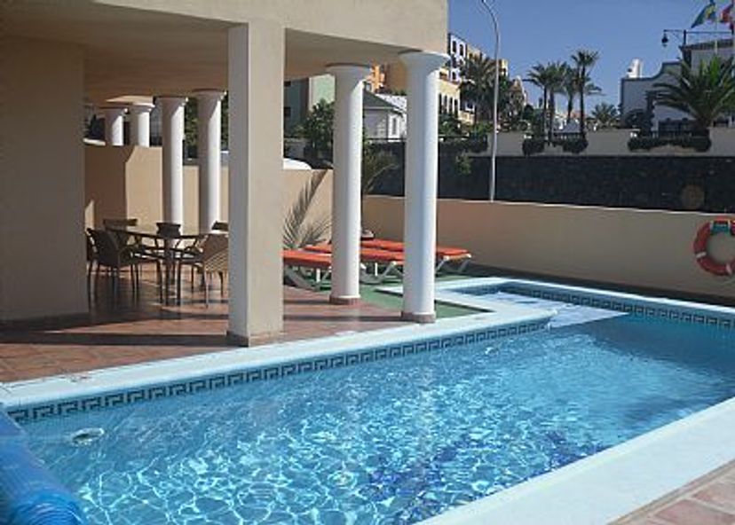 Villa in Adeje, Tenerife: COOL DOWN WITH A QUICK DIP