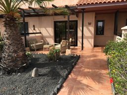 Holiday home with shared pool in La Oliva, Fuerteventura