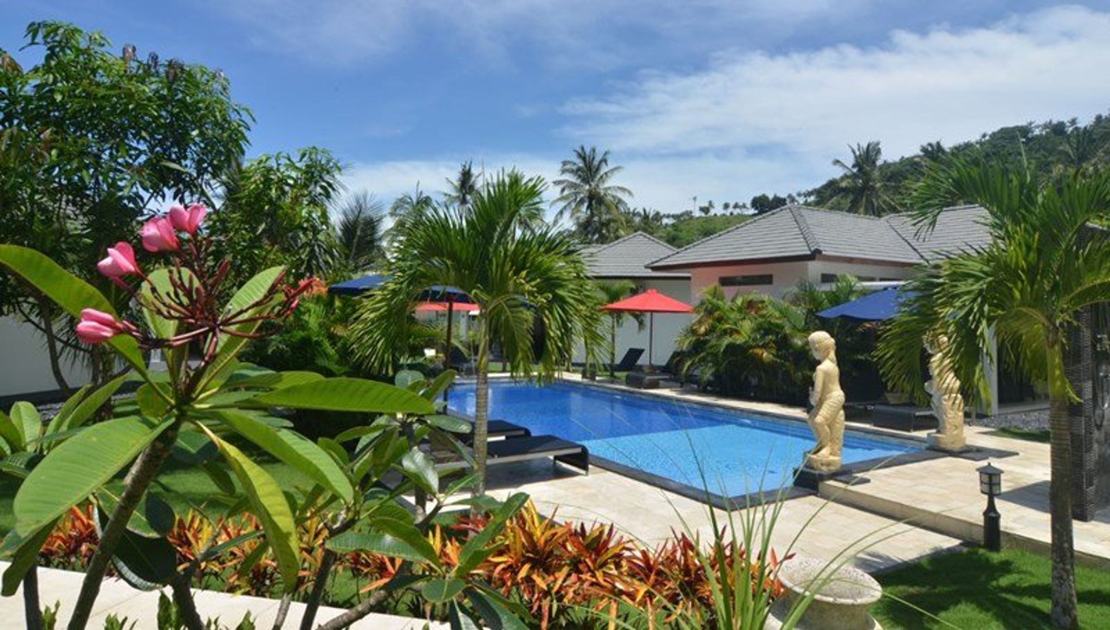Lombok Dream Estate shared pool