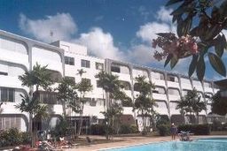 Apartment with shared pool in St. James, Barbados