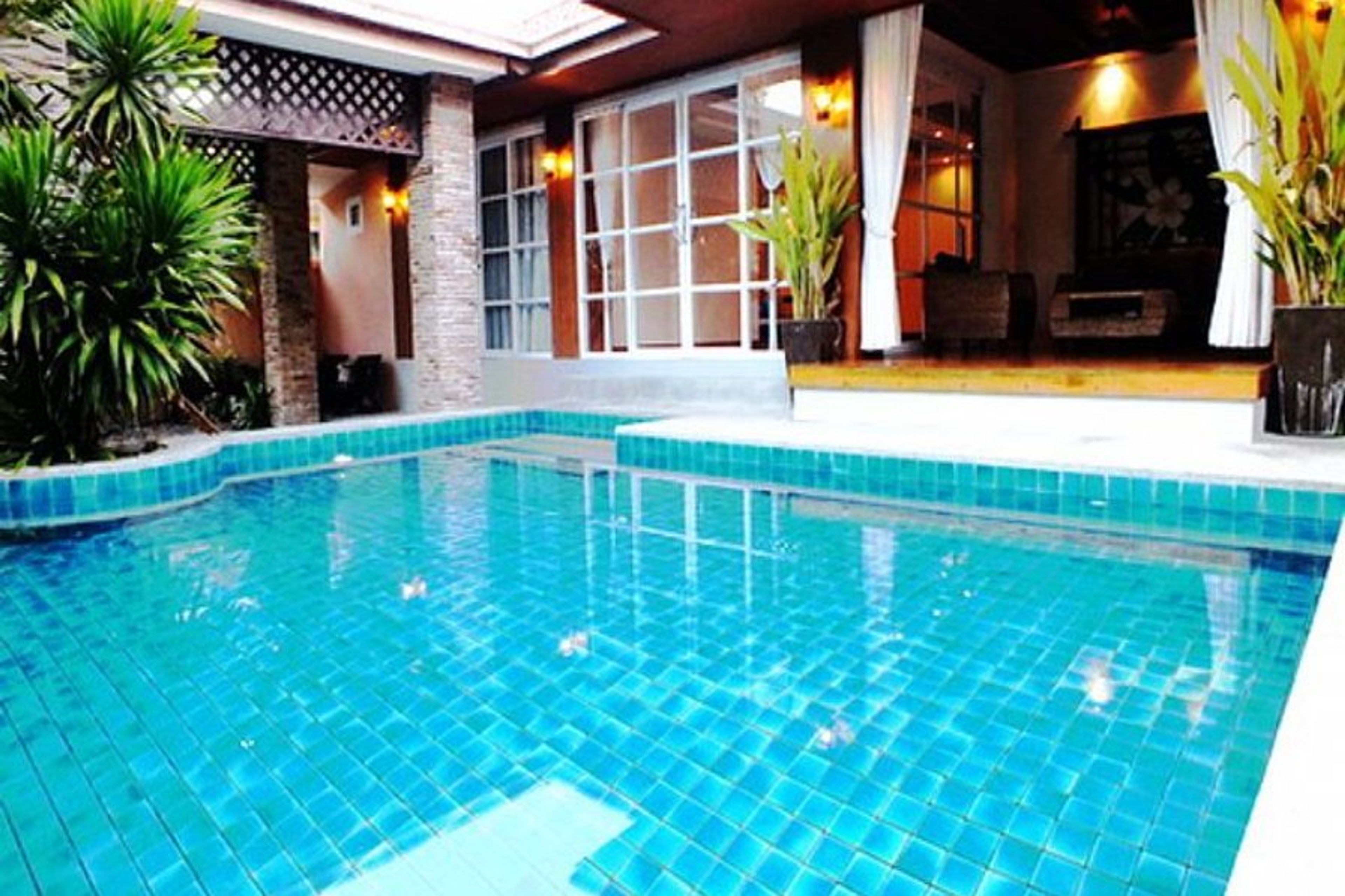 4 Bedroom Villa with Private Pool & Great Waterfall Feature