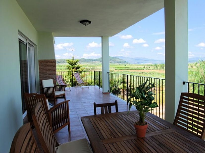 Villa in Les Blasques, Spain: Beautiful views from a large terrace