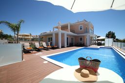 Holiday villa in Guia, Algarve,  with private pool