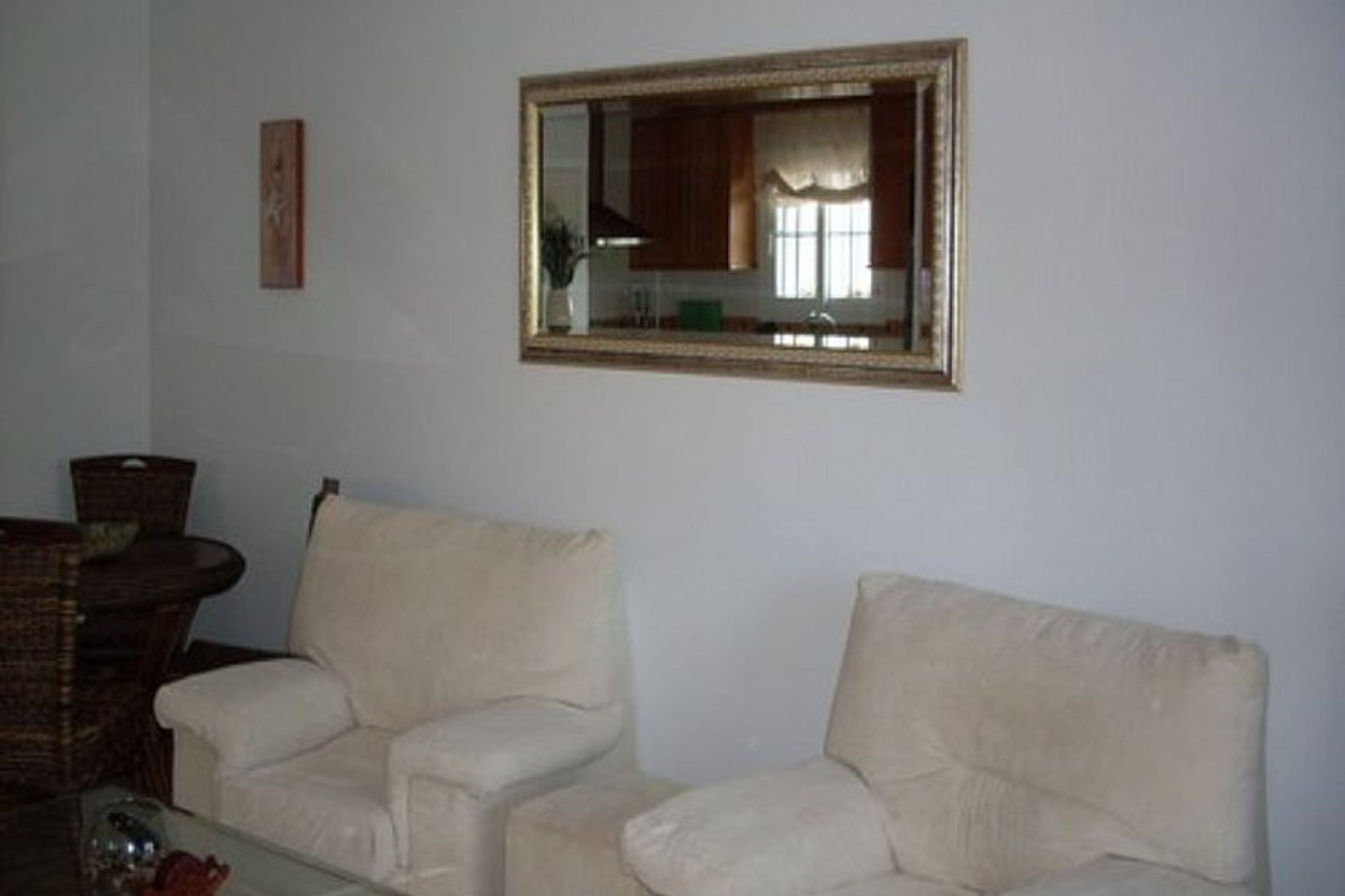 Spacious Livingroom with aircon, UK TV and Free WIFI
