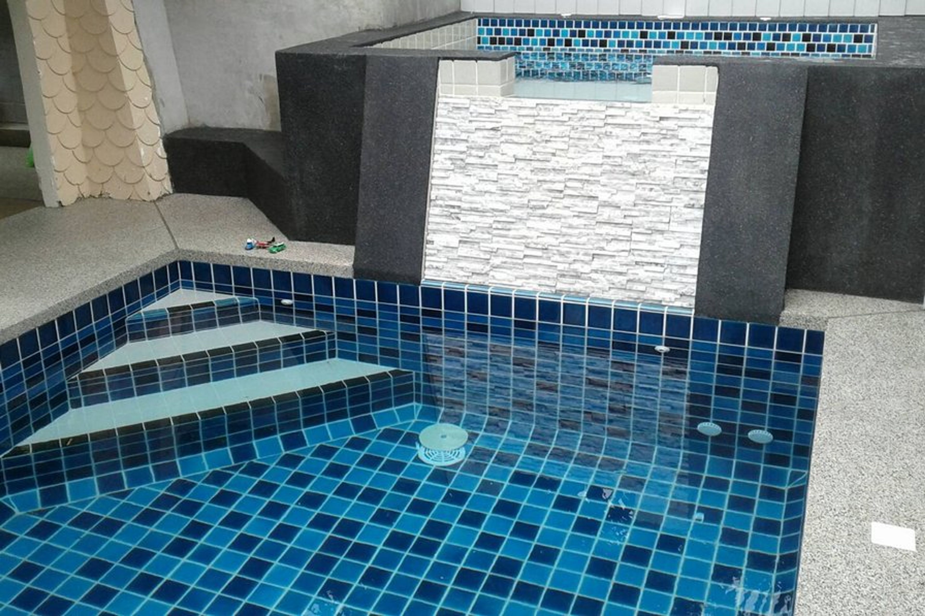 Private Swimming Pool - Thailand Holiday Villas