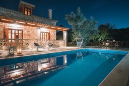 Alegria Luxurious Pr. Villas (s. Pool, Sea View, By Beach)