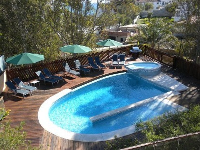 Villa in Miraflores, Spain: Fabulous swimming pool and sun deck